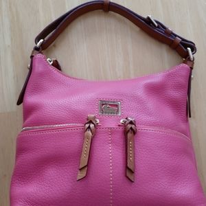 Dooney and Bourke Small Zipper Pocket Sac